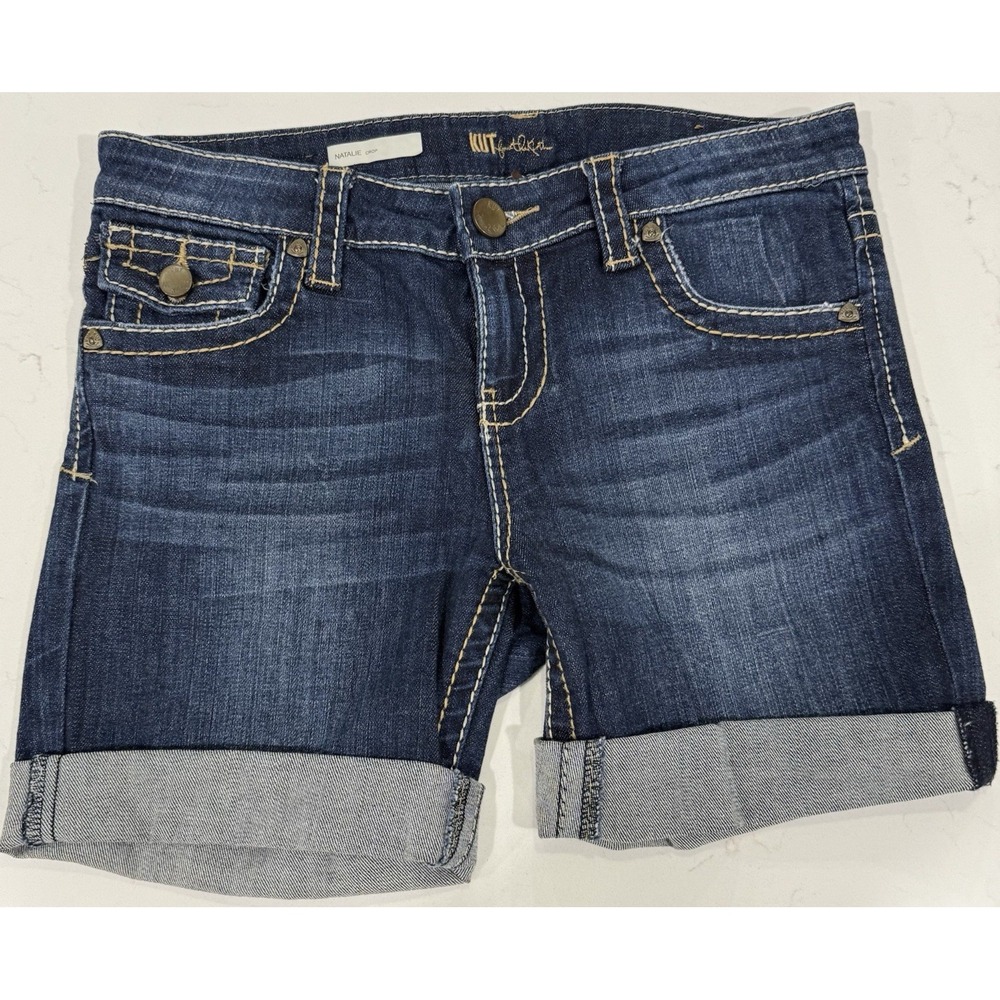 Kut from the kloth Natalie crop jean shorts womans size 4 cuffed Button close